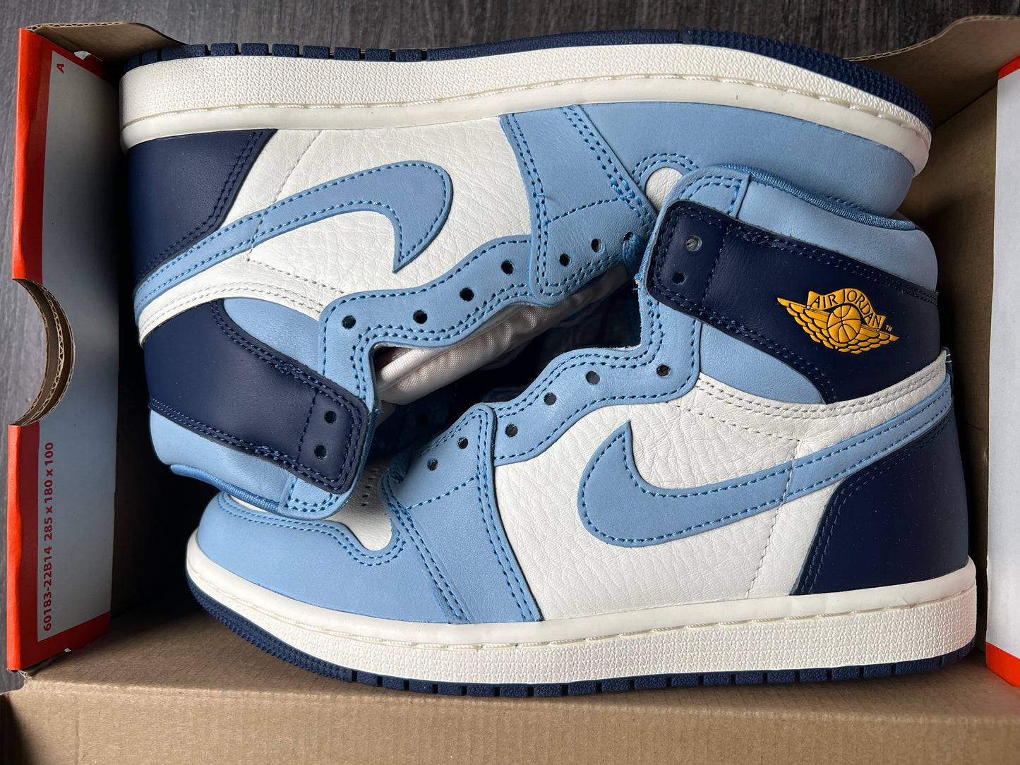 Air Jordan 1 Retro HI OG WMNS 6.5
