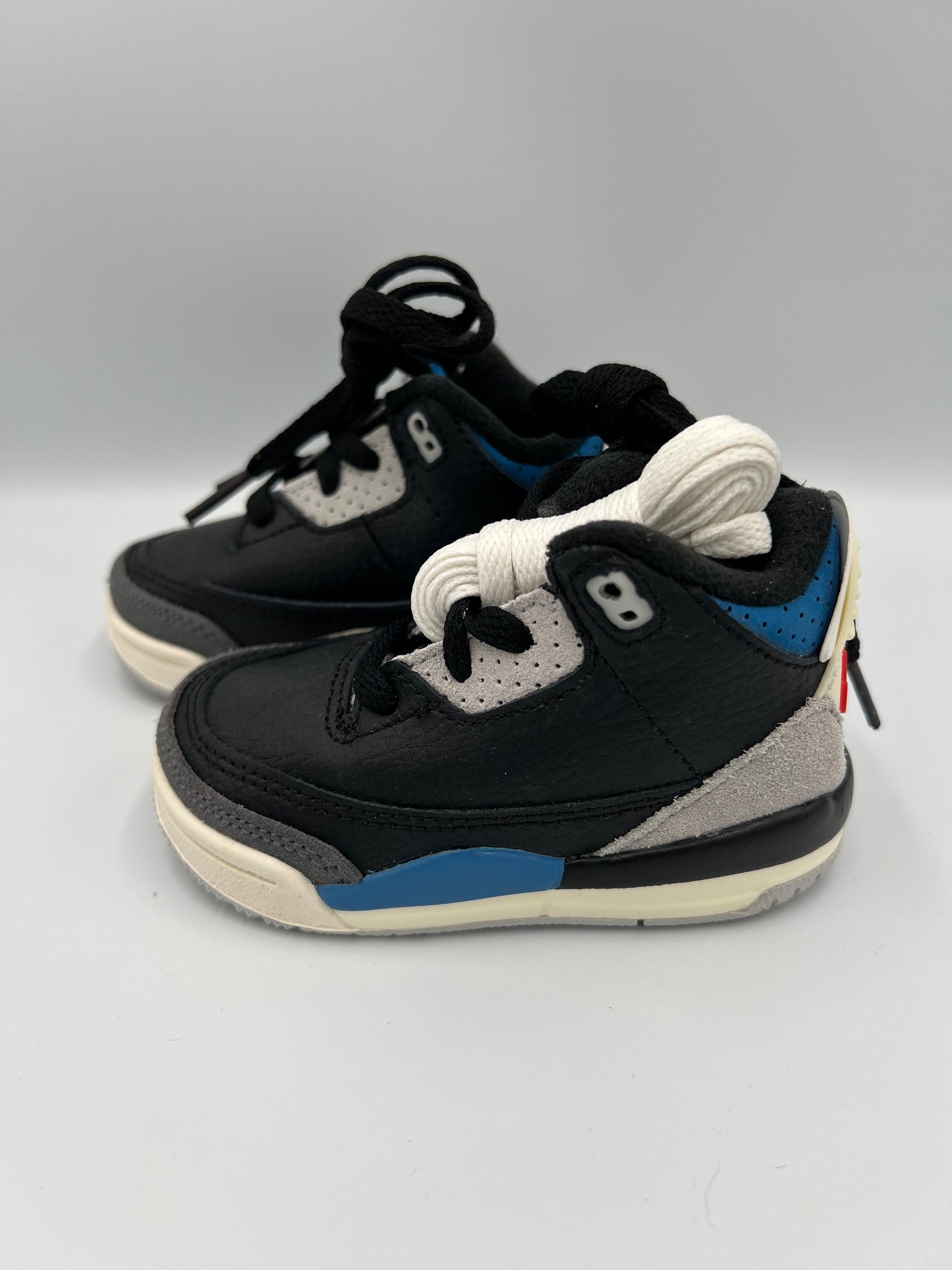 Jordan 3 Retro OG black red grey 4c