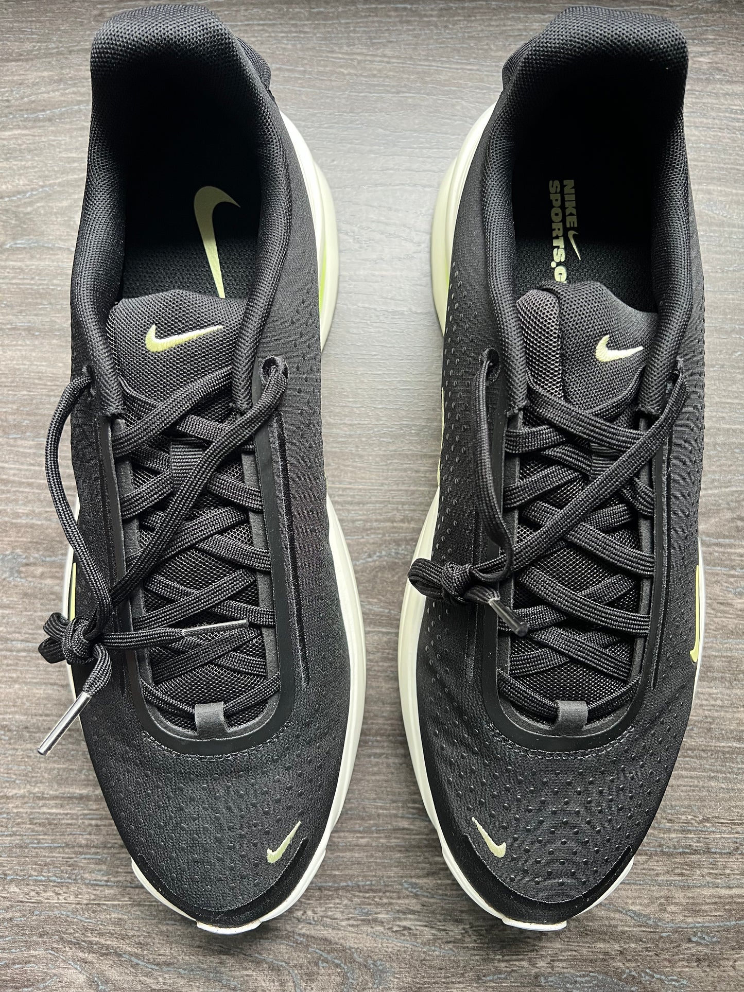 NIke Air Zoom Upturn SC Men's 12/WMN 13.5