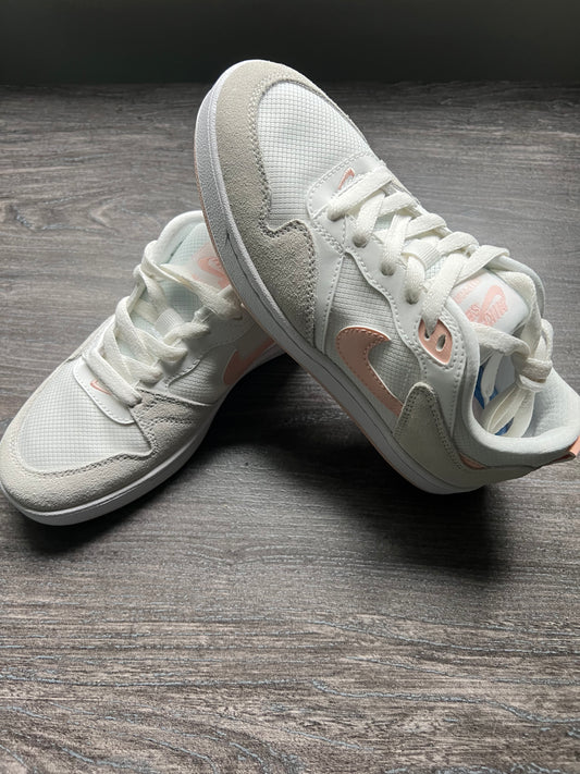 Nike SB Alleyoop (GS) 3.5y