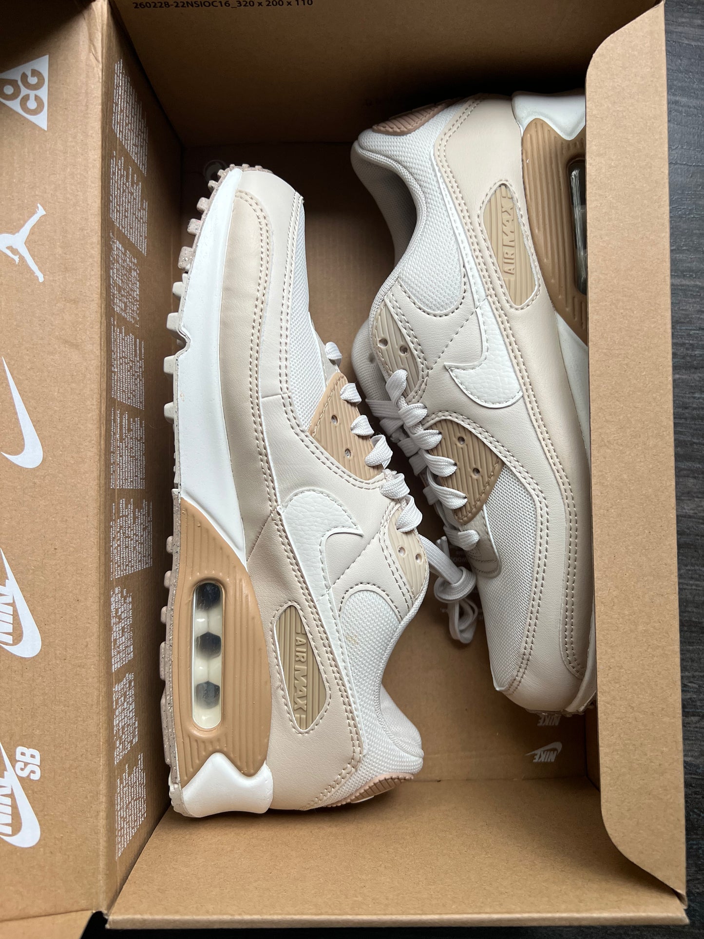 Nike Women's Air Max 90