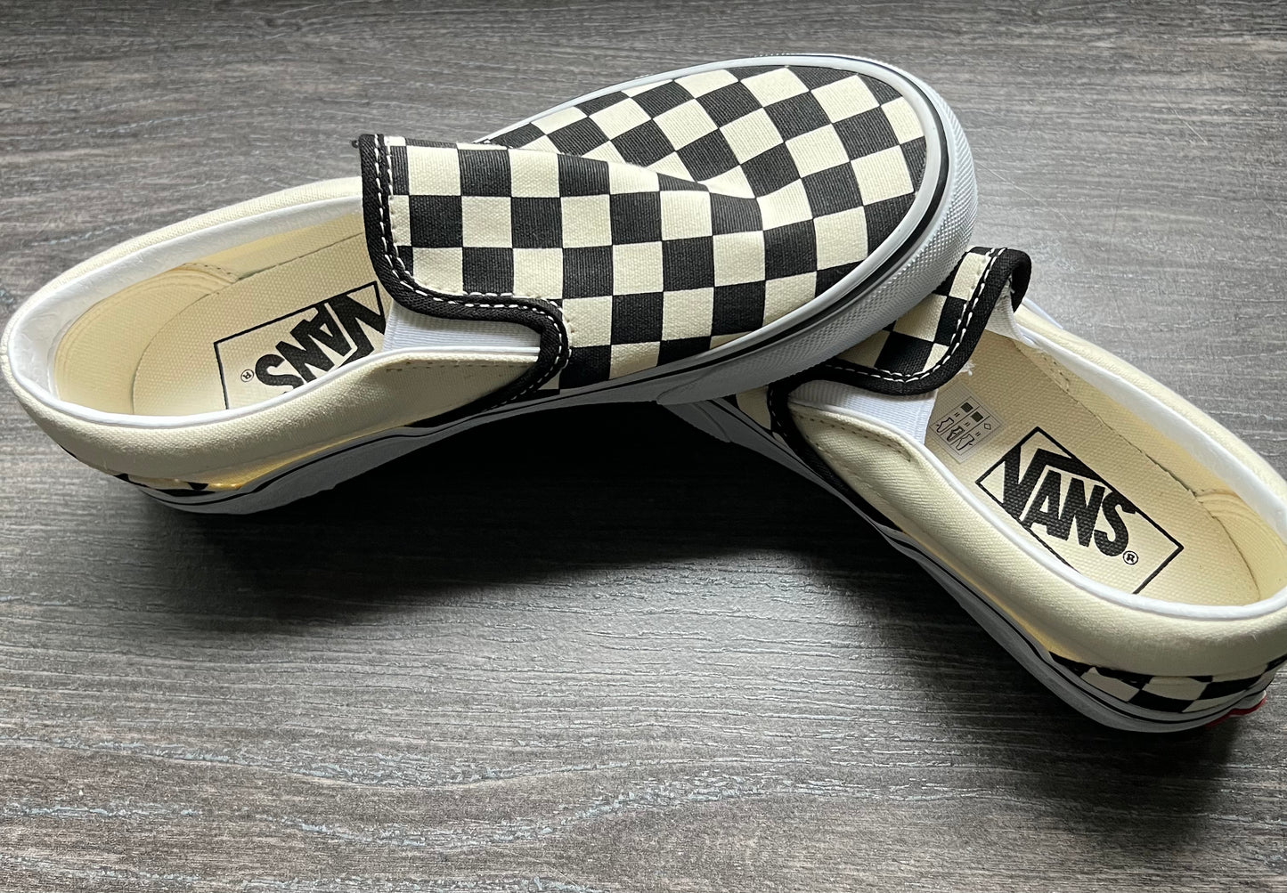 Vans classic slip-on 3.5 y off white checkerboard